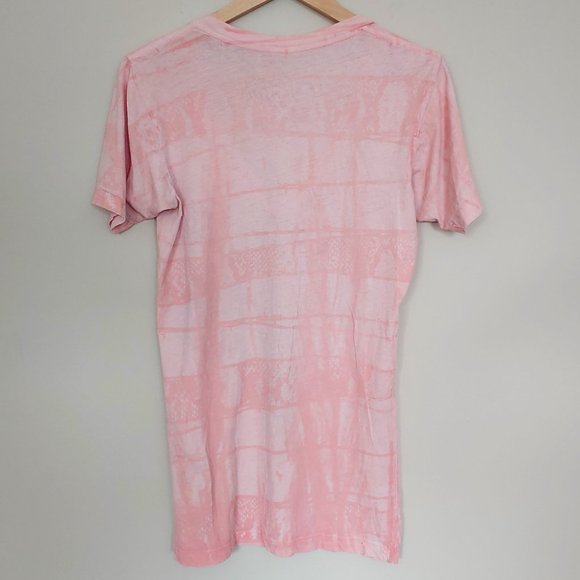 Buckle Sinful Virgie Rose T-Shirt by Affliction M - Picture 4 of 4